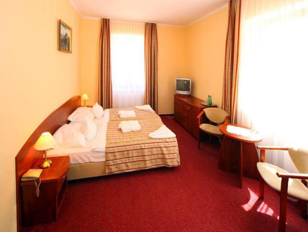 Hotel Le Mont Medical & Spa Świeradów-Zdrój Dış mekan fotoğraf